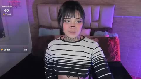 Mia online show from 05/22/26, 04:19