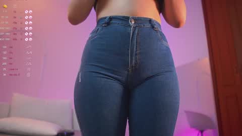 Anna online show from 10/18/25, 05:03