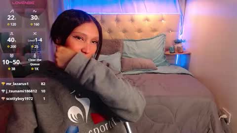 Snapshot of mia_collens_ chatting on 01/19/25, 06:09 MIA online show from 01/19/25, 06:09