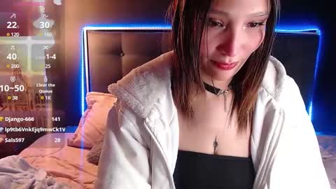 Snapshot of mia_collens_ chatting on 01/23/25, 05:35 MIA online show from 01/23/25, 05:35