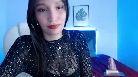 Snapshot of mia_collens_ chatting on 10/04/25, 03:37 MIA online show from 10/04/25, 03:37