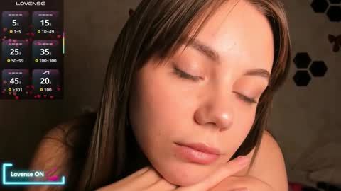 Mia  next stream Thursday 1400 UTC1 Friday 1400 UTC1 online show from 02/04/26, 02:23