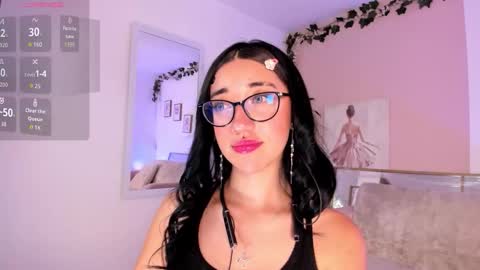 mia_corner online show from 11/29/25, 10:02