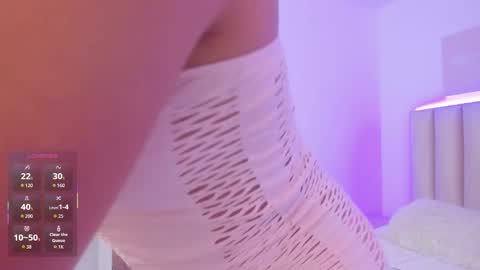 mia_corner online show from 02/19/26, 07:04