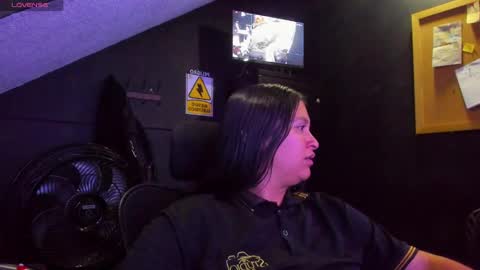 Mia daniela  online show from 10/25/25, 02:19