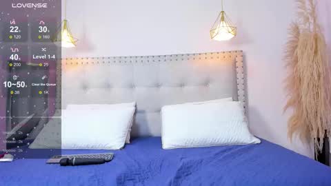 MIA help me get to 25 hands up online show from 03/26/26, 03:12