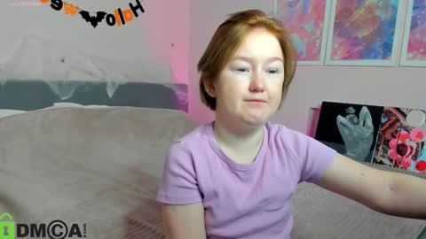 Mia online show from 10/27/25, 02:26