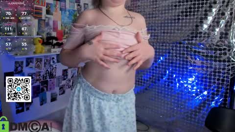 Mia online show from 03/28/26, 03:39