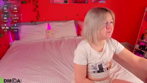 Mia online show from 04/24/26, 03:09