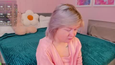 Mia online show from 06/01/26, 02:57