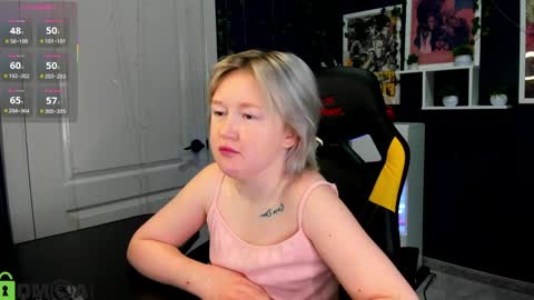 Mia online show from 06/05/26, 02:51