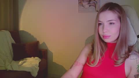 Snapshot of mia_fleur_ chatting on 05/12/26, 05:54 Mia online show from 05/12/26, 05:54