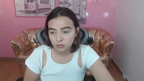 Mia online show from 12/17/25, 12:55