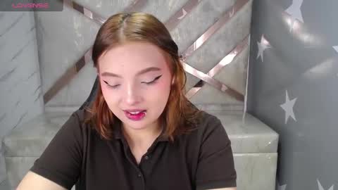 Mia online show from 04/22/26, 01:34