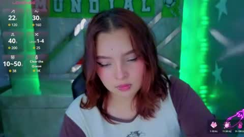 Mia online show from 07/06/26, 03:58