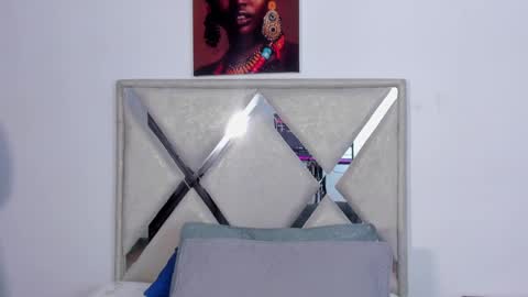 mia fox online show from 10/30/25, 11:55