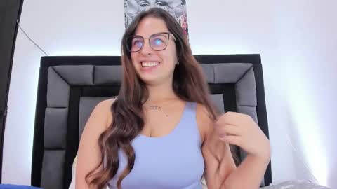 mia fox online show from 02/06/26, 02:20