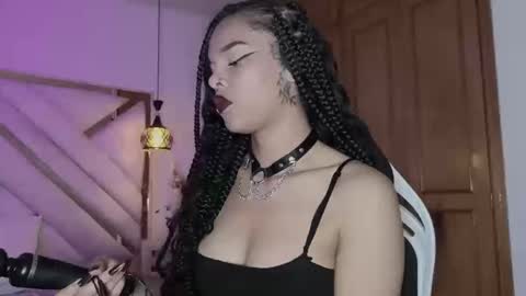 Mia online show from 02/26/26, 04:00