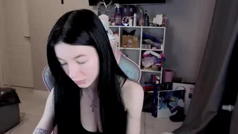 Snapshot of mia_gothh chatting on 02/18/26, 03:19 MIA HELP ME REACH 100 LIKES online show from 02/18/26, 03:19