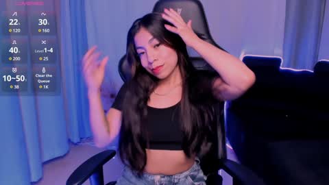 Mia online show from 01/15/25, 01:09