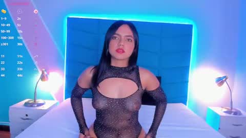 Snapshot of mia_greco_ chatting on 01/07/25, 08:31 mia_greco_ online show from 01/07/25, 08:31