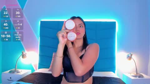 Snapshot of mia_greco_ chatting on 01/11/25, 07:38 mia_greco_ online show from 01/11/25, 07:38