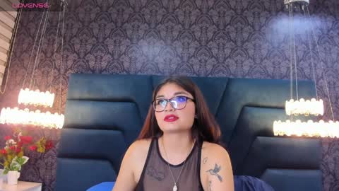 Mia Grey online show from 04/05/26, 04:53