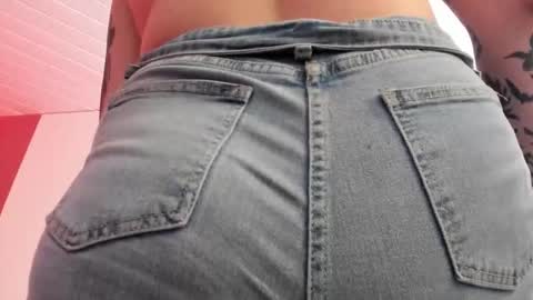 Val  online show from 02/07/26, 08:01