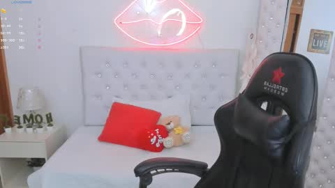    online show from 01/15/25, 12:58