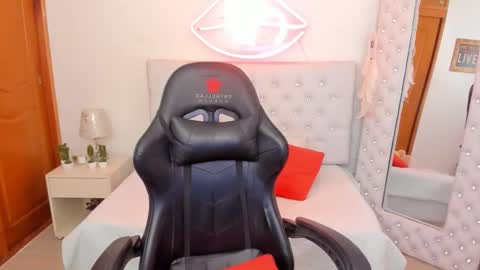    online show from 01/29/25, 12:56