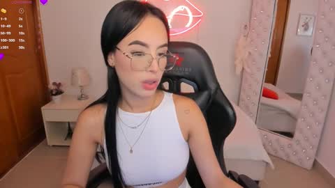    online show from 03/05/25, 12:33