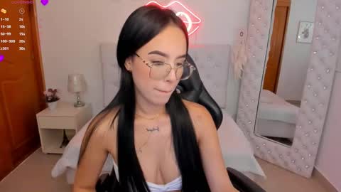    online show from 03/06/25, 12:30