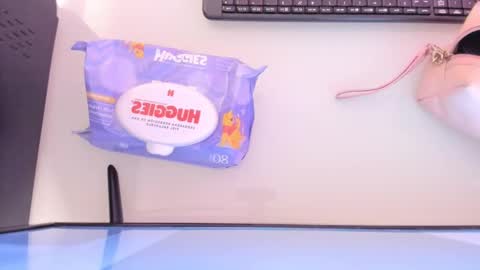    online show from 10/08/25, 12:03