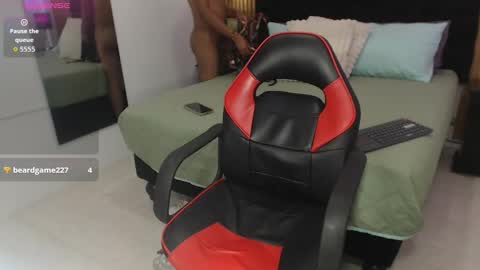 Mia online show from 02/20/26, 07:47