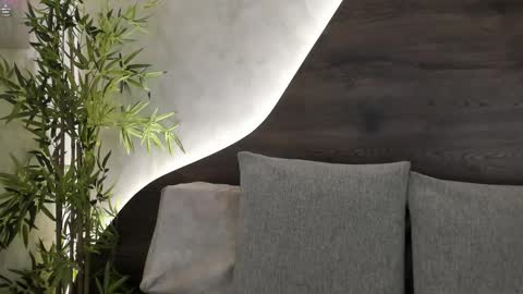 mia_lacy online show from 10/12/25, 07:35