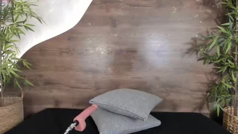 mia_lacy online show from 12/14/25, 07:29