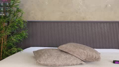 mia_lacy online show from 04/23/26, 04:24