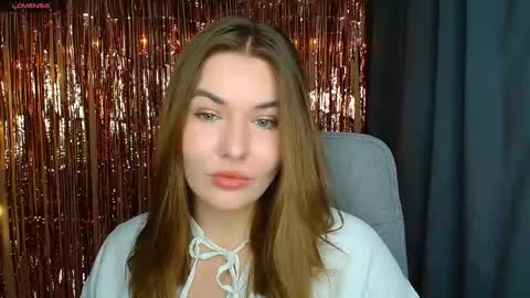 mia_lemm online show from 01/07/26, 09:12