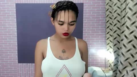 M I A online show from 10/08/25, 07:17