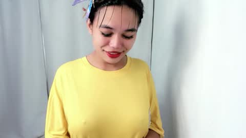 M I A online show from 10/27/25, 07:23