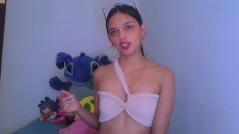 mia lucy 21 online show from 03/20/26, 06:35