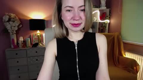 Mia online show from 02/09/25, 08:11