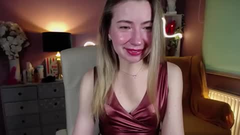 Mia online show from 02/15/25, 08:00