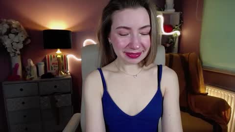 Mia online show from 02/17/25, 07:47