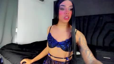 Mia3 online show from 01/07/26, 01:19