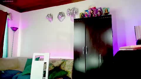Snapshot of mia_mattel chatting on 07/29/26, 05:55 333 online show from 07/29/26, 05:55