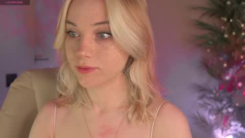 mia_milagros online show from 04/18/26, 12:14