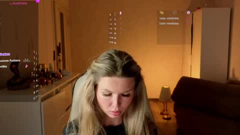 Snapshot of mia_mils chatting on 05/28/26, 06:38 online show from 05/28/26, 06:38