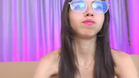 Mia online show from 02/28/26, 12:06