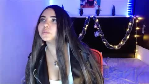 Mia  online show from 12/27/24, 03:59